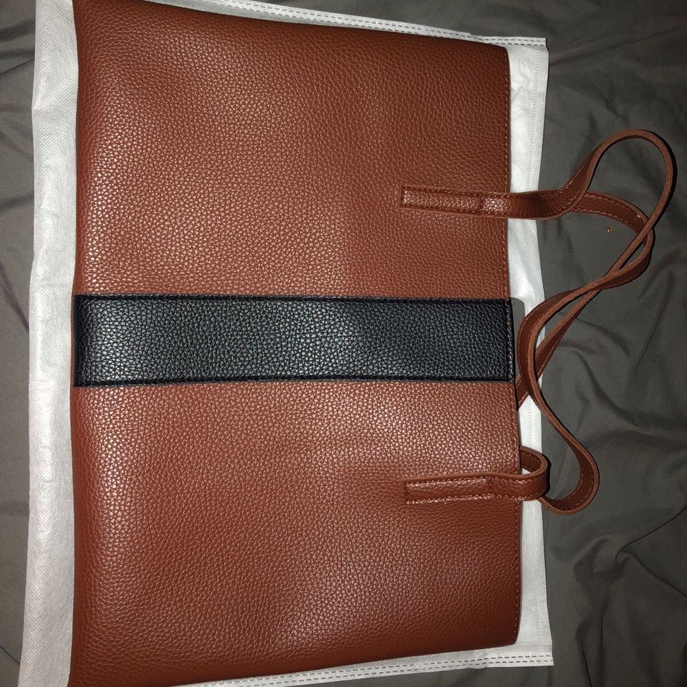 Vince Camuto leather bag - brand new!